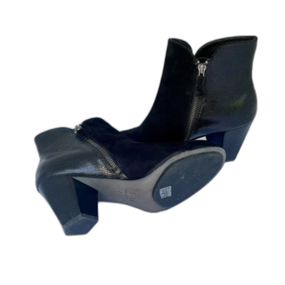 Eileen Fisher Black Lizard Embossed Leather Suede Zip Ankle Boots Sz 8.5 - Picture 6 of 12